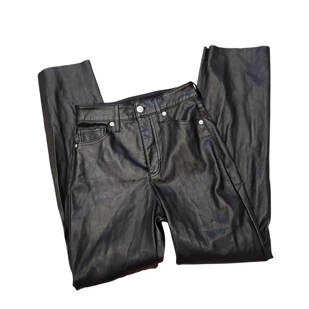 EUC Express Black Faux Leather Modern Straight Super High Rise Sz Xs‎
